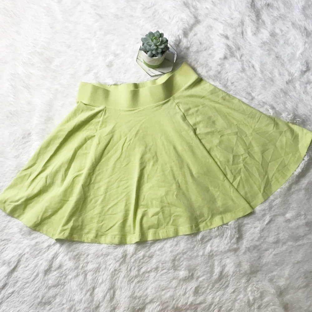 H&M Divided Yellow Green Skater Skirt Small